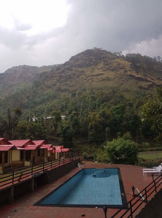 The Jungle Pool By Beyond Stay Nainital Kültér fotó